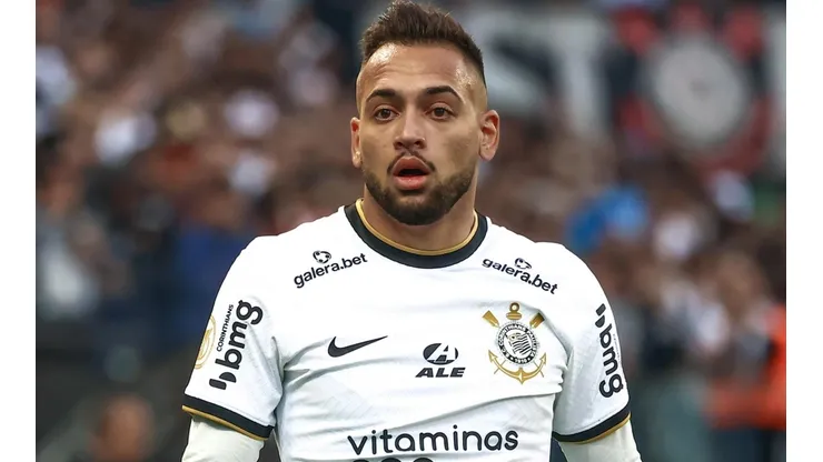 Foto: Marcello Zambrana/AGIF - Maycon: volante do Corinthians se recupera de lesão no pé
