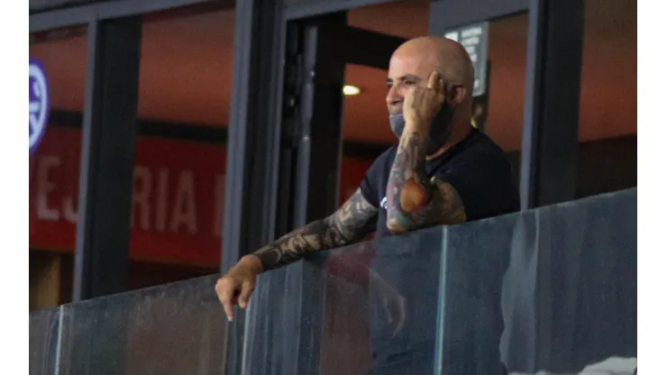 Foto: Fernando Moreno/AGIF - Sampaoli teria pedido jogador titular do Flamengo para o Sevilla