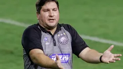 Matheus Costa comanda o Operário (Foto: Rafael Vieira/AGIF)