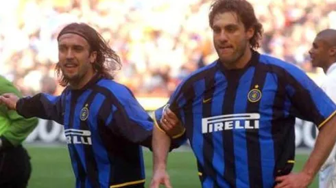 Foto: Grazia Neri/Getty Images - Batistuta e Vieri foram vice-artilheiros da Copa de 1998, com cinco gols