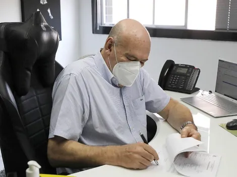 Rueda amarga 'veto' de DM e repensa futuro de medalhão no Santos