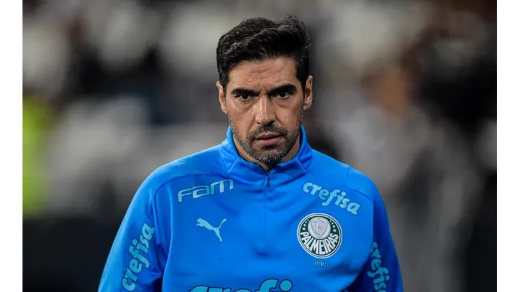 Thiago Ribeiro/AGIF/ "Não faz sentido", "muito paneleiro"; Mesmo com vitória, torcida do Palmeiras se irrita com atitude de Abel Ferreira.