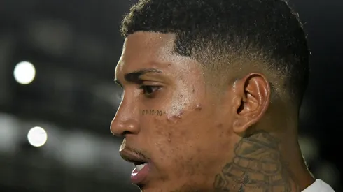 Thiago Ribeiro/AGIF/ Santos "herda" dívida milionária em negociação envolvendo Raniel.