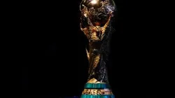 Foto: Buda Mendes/Getty Images - A tão sonhada taça da Copa do Mundo