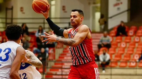 São Paulo disputa o jogo 1 da série semifinal contra Paulistano