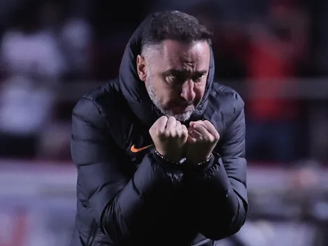 “Não falta alerta...” Vítor Pereira não ‘deixa barato’ e expõe fator que traz dor de cabeça no Corinthians