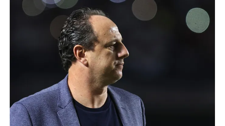 Marcello Zambrana/AGIF - Ceni no comando do SPFC.