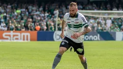 Robson Mafra/AGIF/ "Hora de focar em cada etapa da recuperação"; Willian Farias fala sobre processo de recuperação.