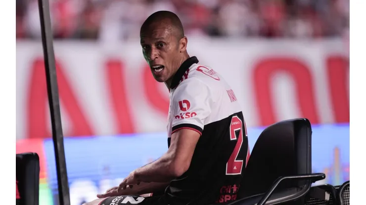 Foto: Ettore Chiereguini/AGIF - Miranda não foi titular ao longo de 202