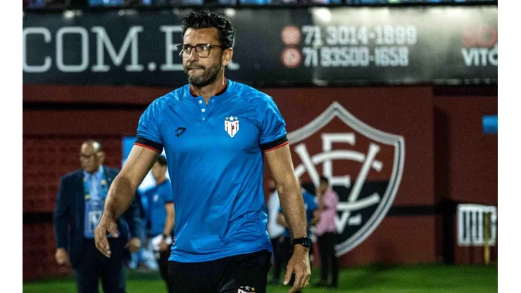 Jhony Pinho/AGIF - Valentim busca ocnsolidar seu trabalho no Dragão e levar a equipe de volta à Série A