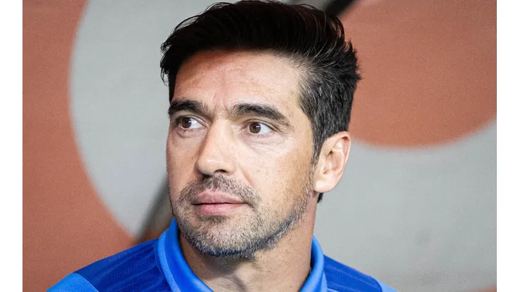 Foto: Fernando Moreno/AGIF - Abel Ferreira perdeu a cabeça nos bastidores