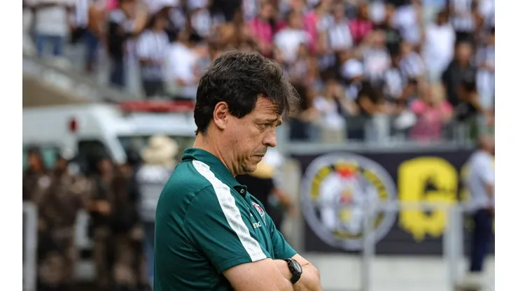 Agif/Gilson Junio - Fernando Diniz tem dor de cabeça no Fluminense