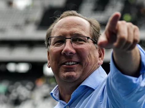 "Em breve..."; Time de Textor na Premier League se interessa por titular do Corinthians