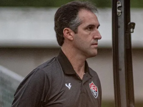 Léo Condé faz crítica a atuação do Vitória contra o CRB
