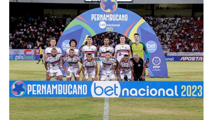 Foto: Rafael Vieira/AGIF A diretoria está em busca de reforços
