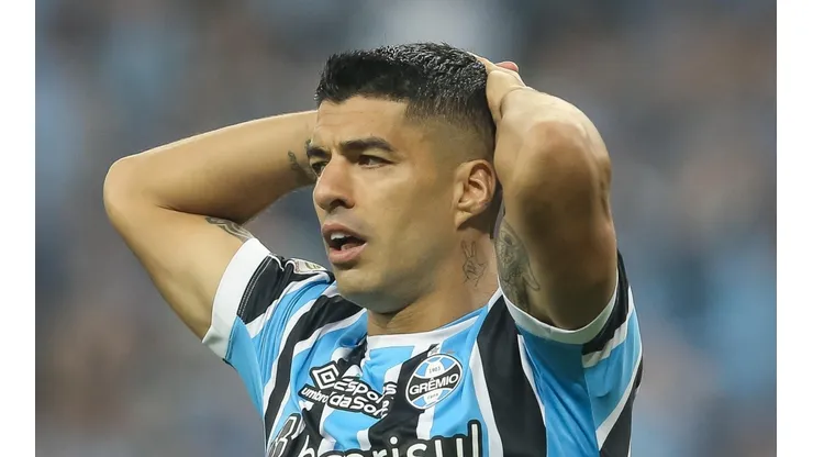 Foto: Pedro H. Tesch/AGIF - Suárez pode ficar de fora contra o Furacão.
