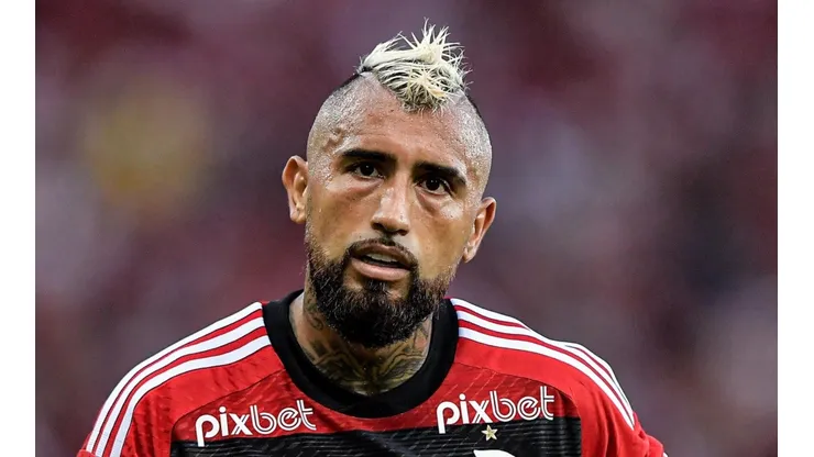 Vidal apronta no Flamengo e Nação pede sua demissão de imediato