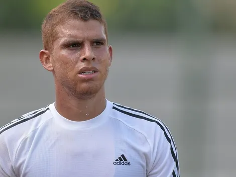 Vasco abre mão de Cuellar e volante contestado vira alvo