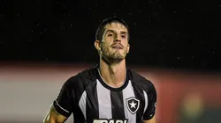 Thiago Ribeiro/AGIF. Botafogo economizará boa quantia com a devolução de Piazon