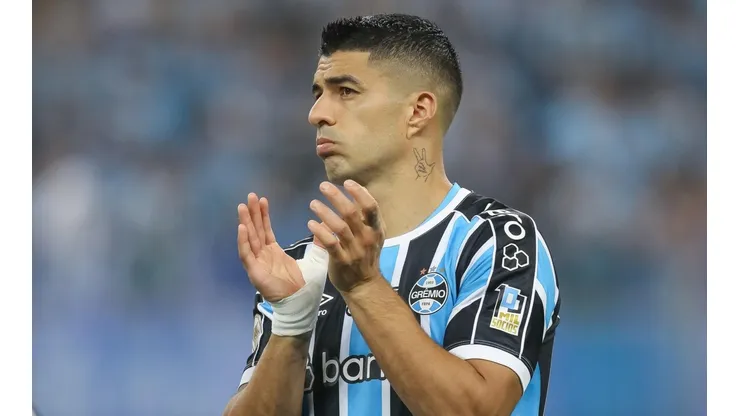 Foto: Pedro H. Tesch/AGIF - Suárez pode ser inspiração para a diretoria do Grêmio