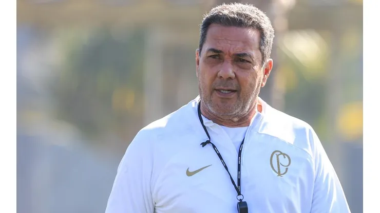 Foto: Marcello Zambrana/AGIF - Luxemburgo vai buscar vitória do em confronto decisivo do Corinthians
