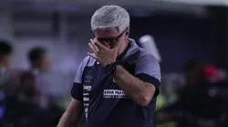 Odair Hellmann toma atitude surpreendente no Santos