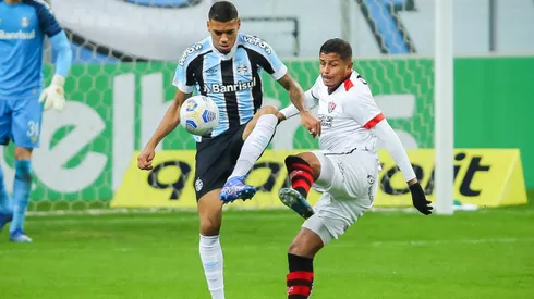 A partida Grêmio x Vitória terá transmissão ao vivo do Bolavip Brasil neste domingo às 9h30 (horário de Brasília). Foto: Pedro H. Tesch/AGIF