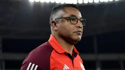 Treinador durante a estreia no Estádio Nilton Santos