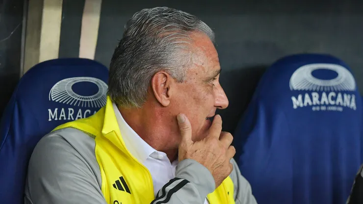 SP - RIO DE JANEIRO - 30/06/2024 - BRASILEIRO A 2024, FLAMENGO X CRUZEIRO - Tite tecnico do Flamengo durante partida contra o Cruzeiro no estadio Maracana pelo campeonato Brasileiro A 2024. Foto: Thiago Ribeiro/AGIF
