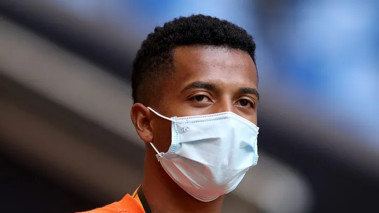 Marcos Antônio, ex-Shakhtar Donetsk, acerta contrato com o Tricolor.