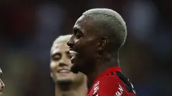 Michel e Ramon pelo Mais Querido. Lateral pode gerar lucro ao CRF.