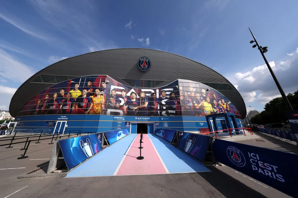 Parc des Princes, casa do PSG. Catherine Ivill/Getty Images.