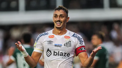 Diego Pituca teria sido sondado pelo Athletico-PR. Foto: Reinaldo Campos/AGIF