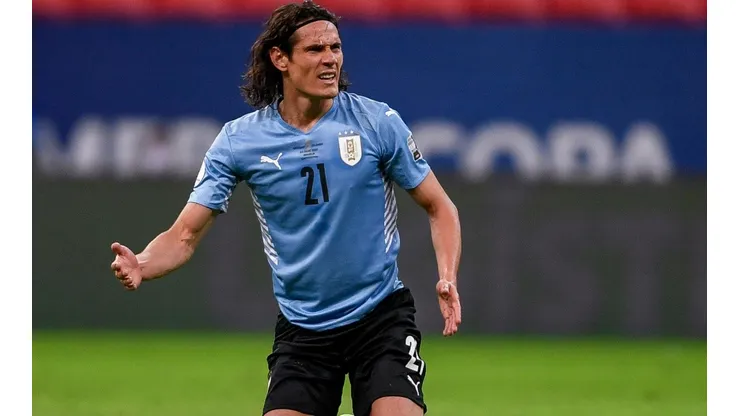 Foto: Mateus Bonomi/AGIF - Cavani: atacante não apontou motivos para fase do Uruguai