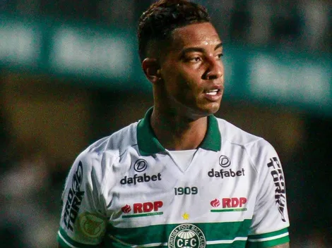 Coritiba 'entra na briga' por goleador para fazer dupla com Manga