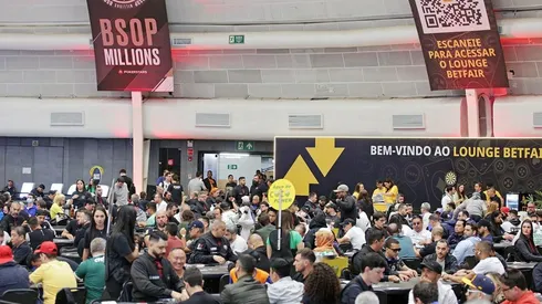 Salão completamente lotado do BSOP Millions (Foto: Luis Bertazini/BSOP)