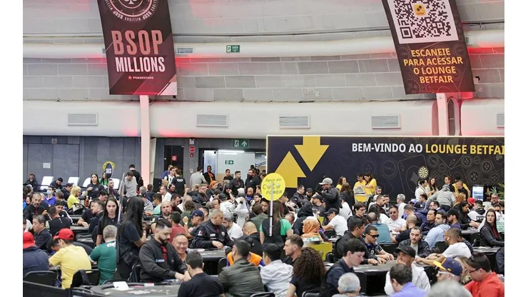 Salão completamente lotado do BSOP Millions (Foto: Luis Bertazini/BSOP)