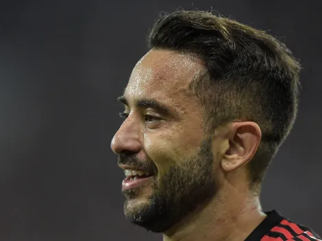 Comparação de Éverton Ribeiro com craque de Portugal choca o mundo