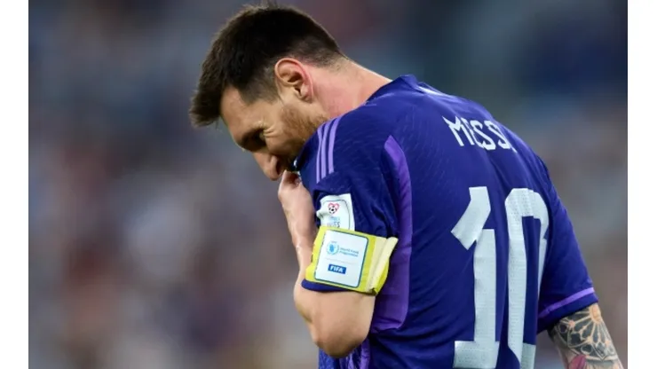 Messi lamenta o pênalti perdido – Juan Luis Diaz/Getty Images