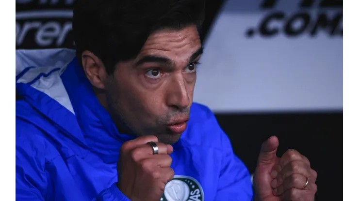 Foto: Ettore Chiereguini/AGIF - Abel Ferreira: técnico confia em reforço milionário do Palmeiras