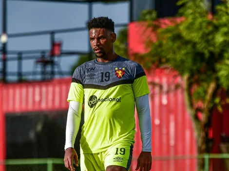 "Felipinho e +2"; Enderson pode promover mudanças na defesa e volta de meio-campista