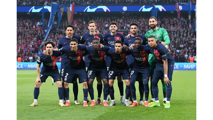 Jogadores do PSG. (Foto de Matthias Hangst/Getty Images)