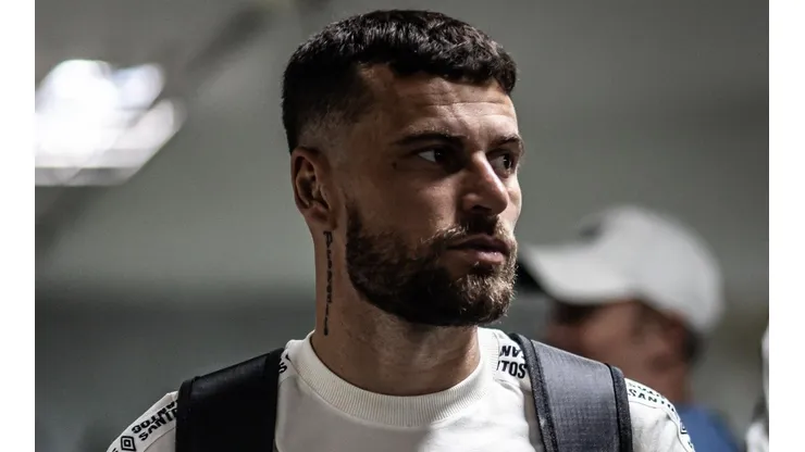 Foto: (Raul Baretta/Santos FC) - Lucas Lima tem contrato com o Santos até o começo de maio