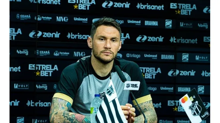 Foto: (Marcelo Vidal/CearaSC.com) - Tiago Pagnussat concedeu entrevista coletiva no Ceará nesta sexta (3)