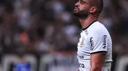 Foto: Ettore Chiereguini/AGIF - Renato Augusto saiu lesionado na vitória do Corinthians