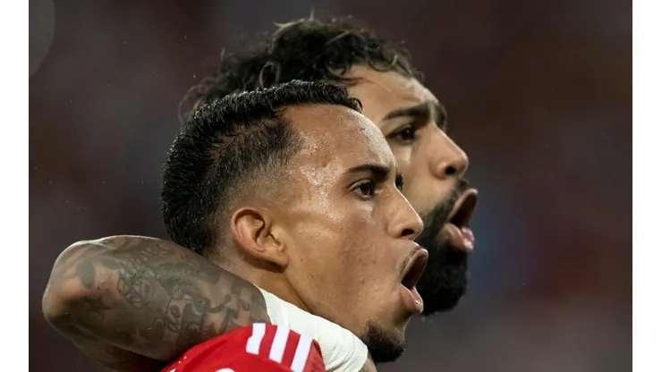 - Matheus Gonçalves e Gabigol