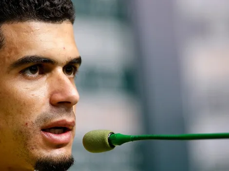 VIU ESSA? Egídio entrega 'folgado' no Palmeiras de sua época