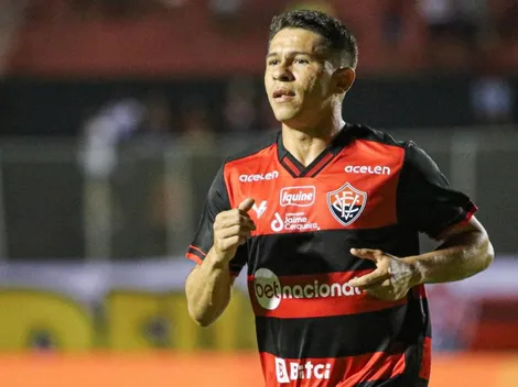 Osvaldo faz forte desabafo após queda do Vitória na Copa do Brasil