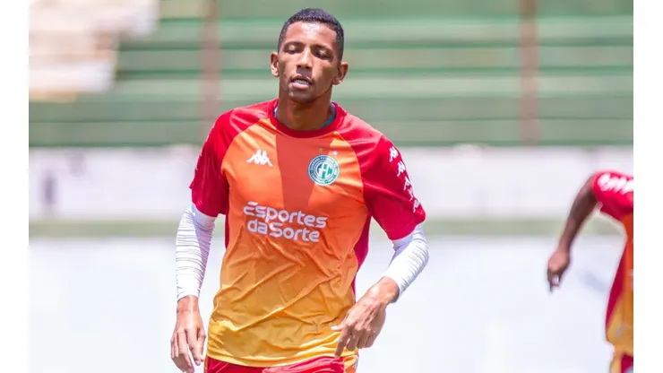 Divulgação/Guarani. Yago volta ao CSA após dois anos