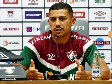 André 'ignora' momento do Flamengo e crava favorito para o Fla-Flu